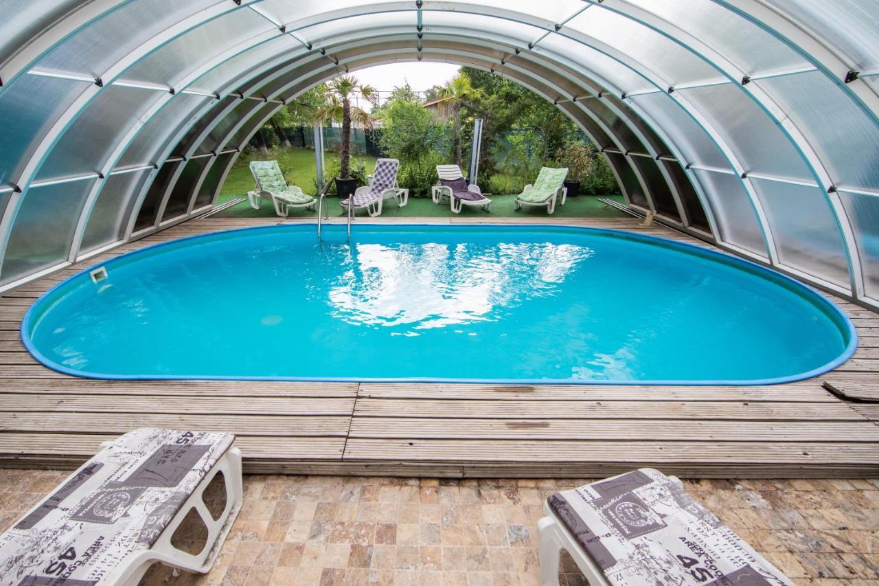 Casa Arcadia 1 Piscina,Jacuzzi, Sauna Buzău Dış mekan fotoğraf